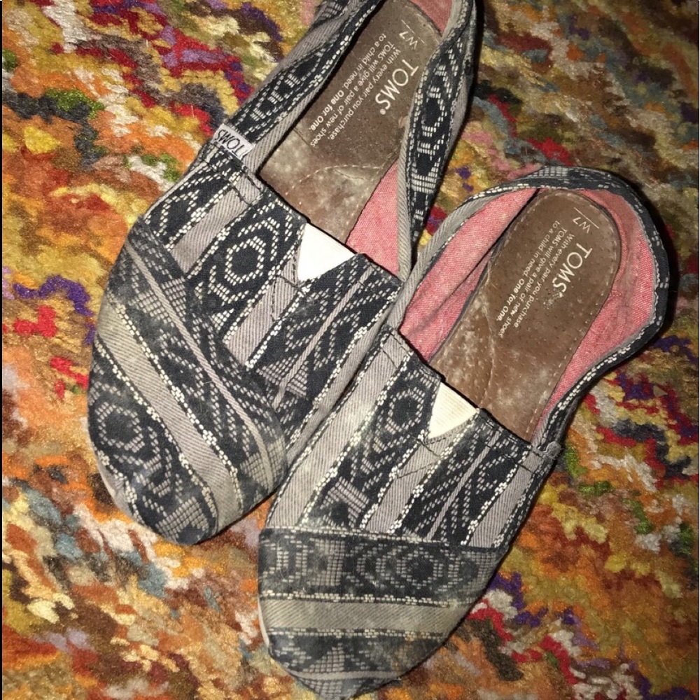 •Aztec Toms•